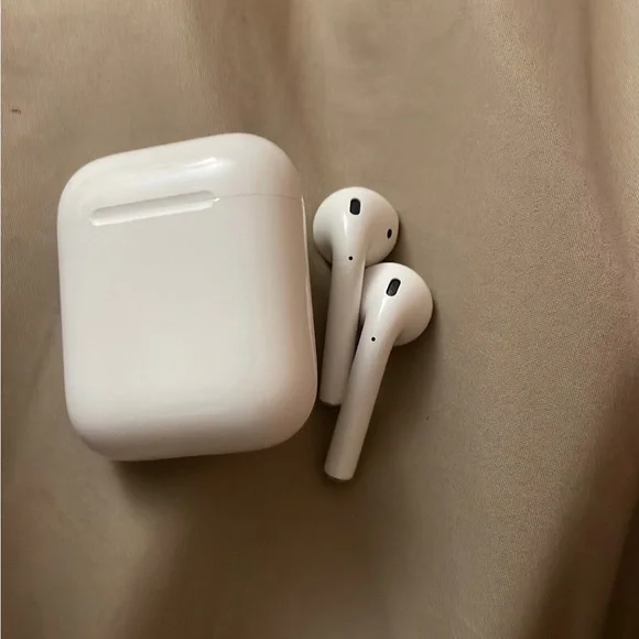 AirPods (2nd generation)